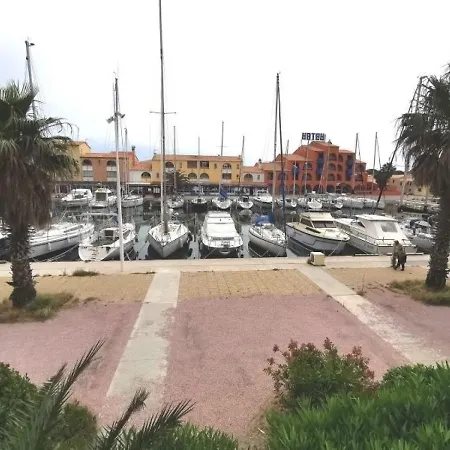 Le Castellet * Leucate